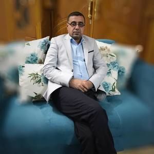 Meet your Posher, Hussein g